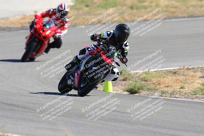 media/Oct-14-2023-TrackXperience (Sat) [[0517685739]]/Level 1/session 5 turn 12/
